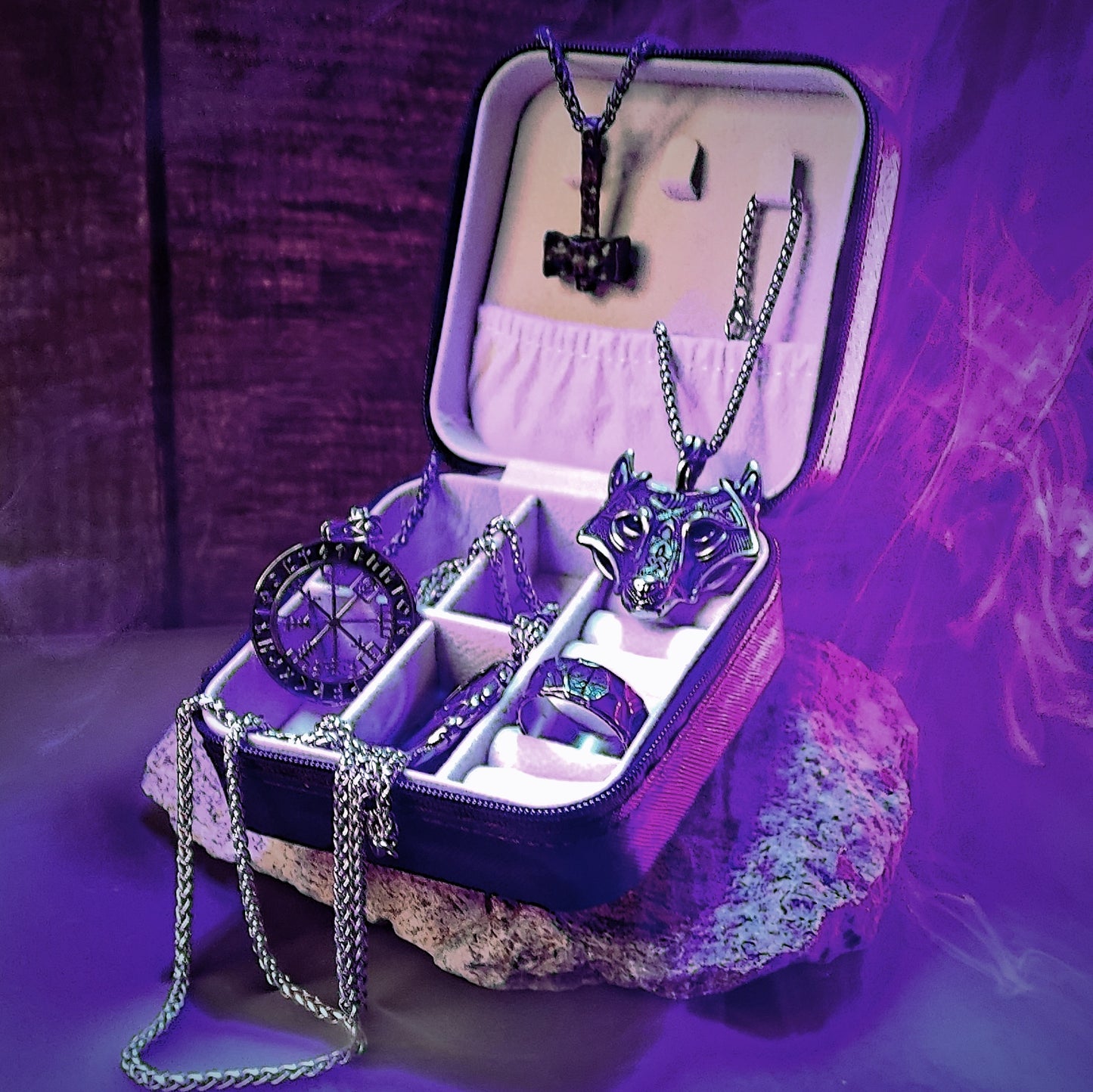Estuche del Guerrero Ravenkross